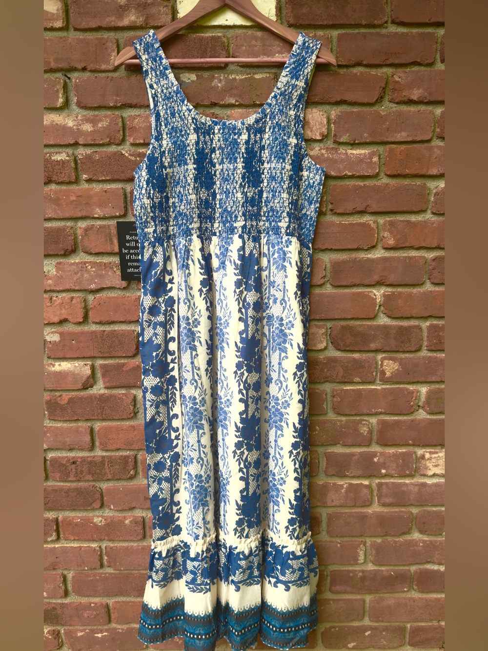 Tuckernuck Blue and White Floral Smocked Midi Dress - Picture 4 of 8